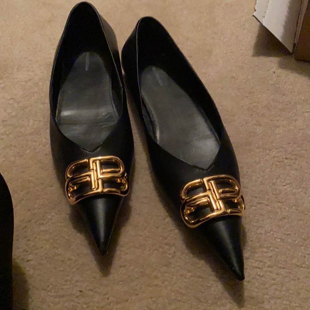 In great condition!!! Wore only once.